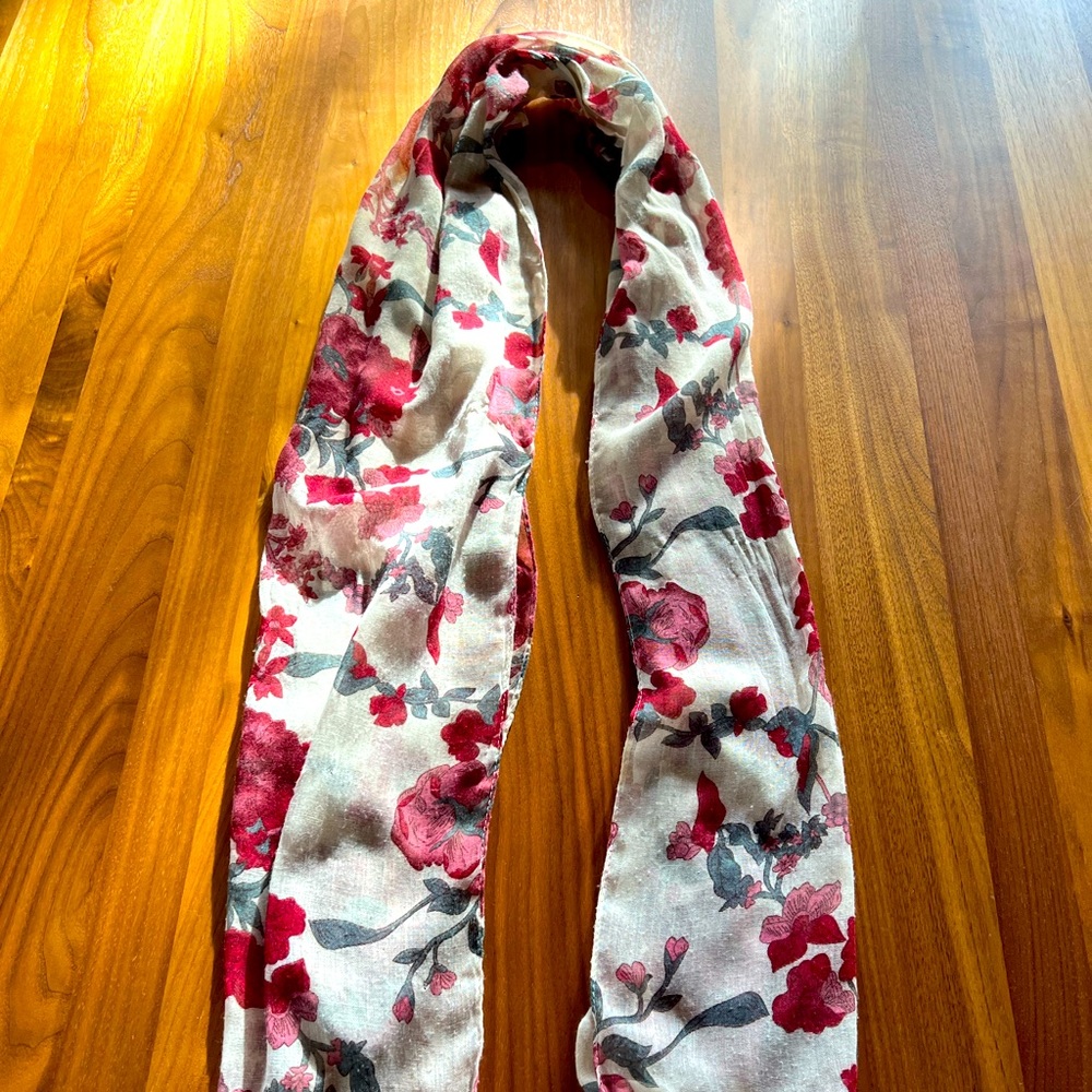 Cotton veil scarf 🧣
